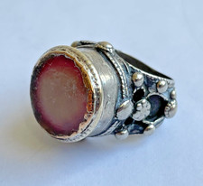 Beautiful vintage Yemeni ethnic Bedouin old silver tribal pink quartz ring