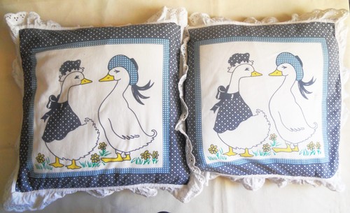 Goose pattern frilled - goose,