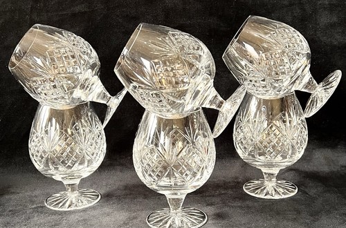 Vintage hand cut crystal - hand,