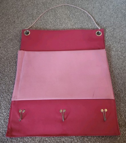 Pink hanging fabric - pink,