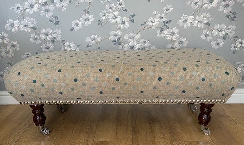 New footstool laura - a,