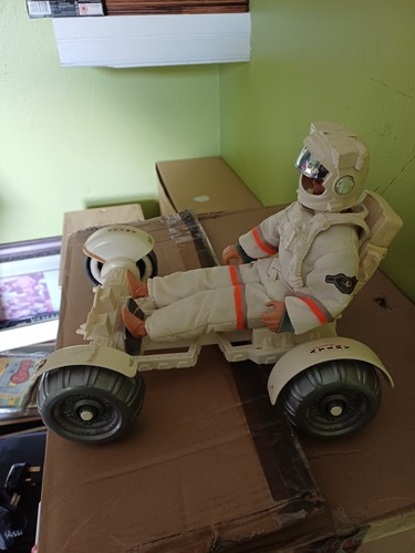 Action man space moon - man, on