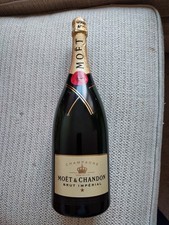 Moet & Chandon Magnum Dummy