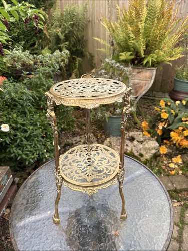 Vintage antique brass small - /,