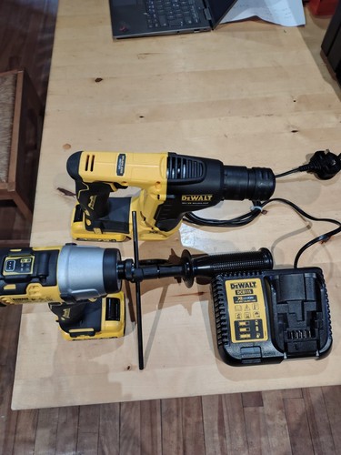 Dewalt dck2104l2t 12v dual - dewalt, kit