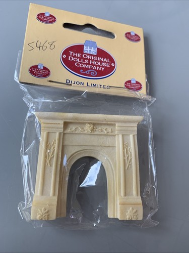 Dolls house 24th scale - house, 1/24th
