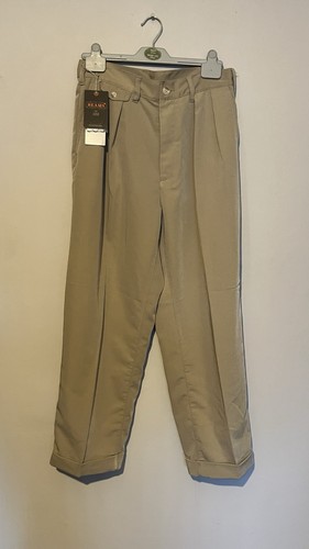 Beams plus pleated sand loose - pleated,