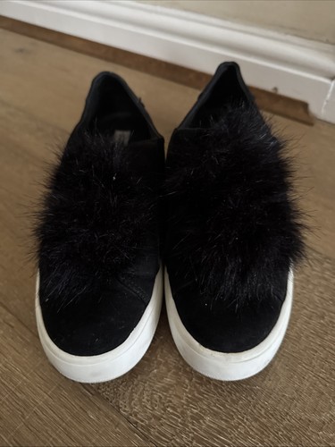 Steve madden black - with, pom