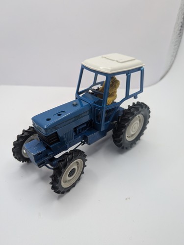 Vintage britains ford 7710 - vintage,