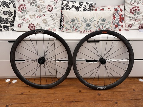 Zipp 303 firecrest - 303, tubeless