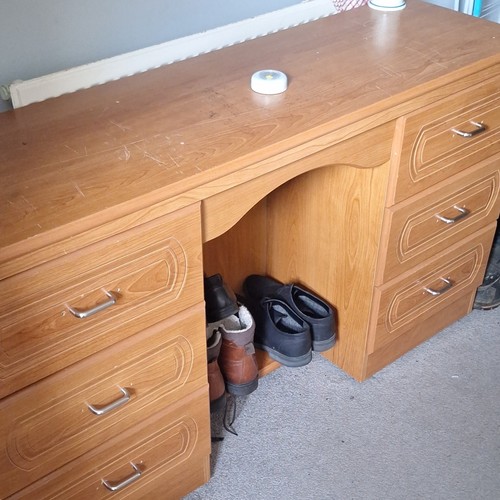 Alstons furniture computer - alstons,