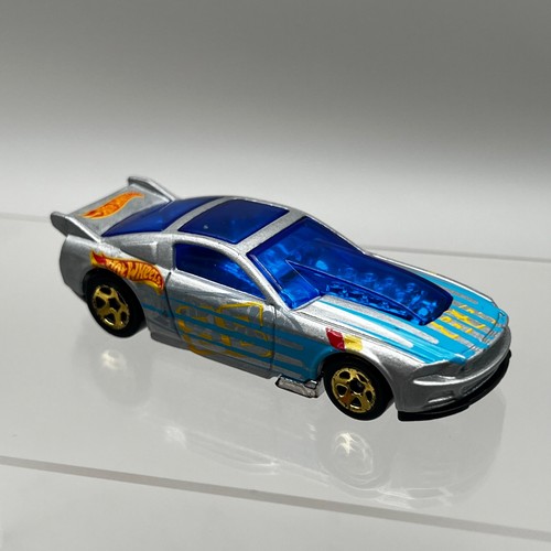 Hot wheels ford mustang - hot,
