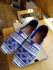 Toms Men's Slip-On Size 9 New