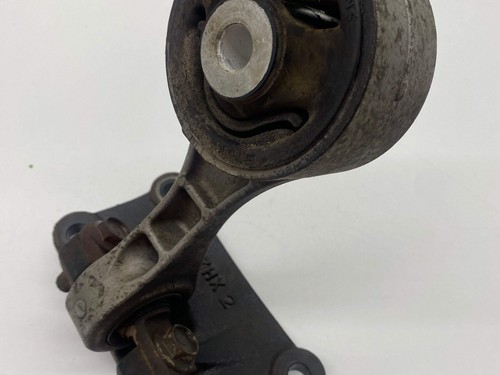 Honda civic engine - mount, type