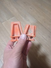 Bricklaying corner blocks - corner,
