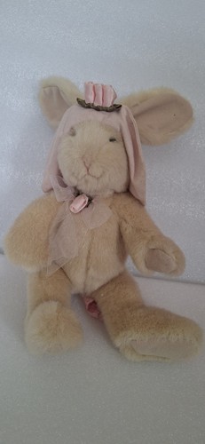 Bonnet plush russ - .plush, berrie