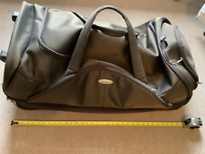 Brown Samsonite Duffle bag for boarding or ski holidays with wheels and handle
