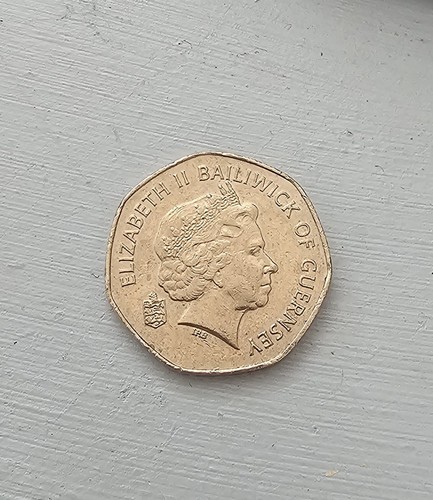 Rare 20p 2012 guernsey - guernsey, coin