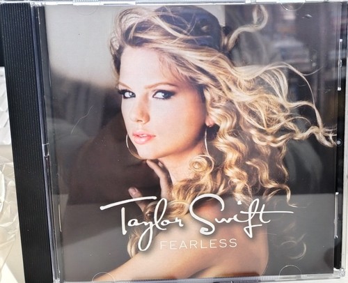 Taylor swift fearless - taylor,