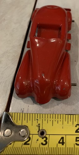 Wyandotte 1930s red pressed - red,