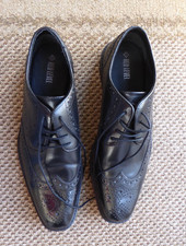 Size 11 (45) Red Level Gents
