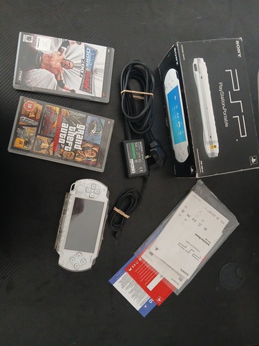 Sony psp white handheld - psp,