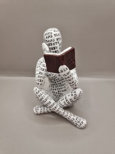 Reading woman figurine modern - reading,