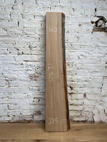 Waney edge live - edge, oak