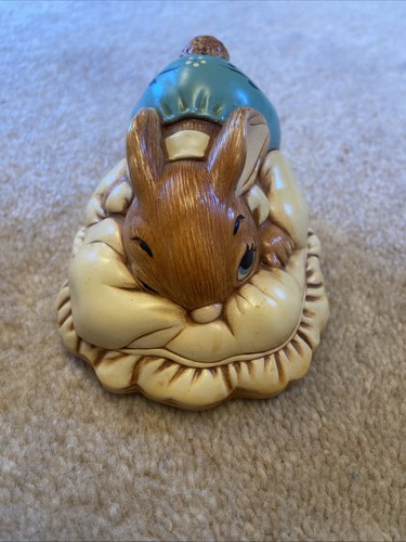 Pendelfin dodger rabbit - dodger, hand