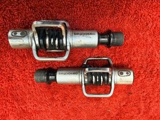 Crank Brothers Egg Beater dual