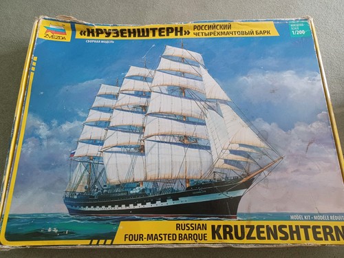 Zvezda 200 scale - 1/200,