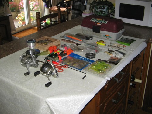 Big pike fishing job - lot,