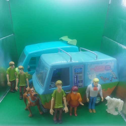 Mystery machine van - machine, vintage