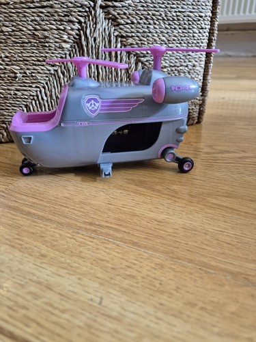 Paw patrol skye ultimate - paw,
