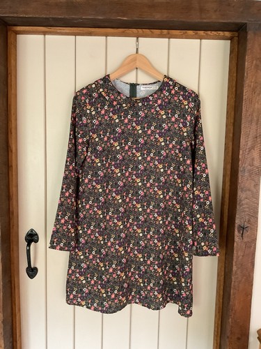 Ladies glamorous dress - glamorous, in
