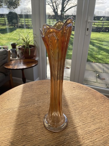 Carnival glass fenton boggy - glass,