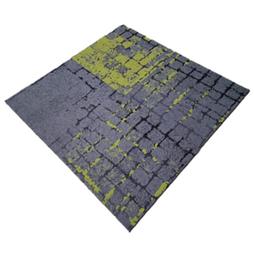 Pallets reclaimed carpet - reclaimed,