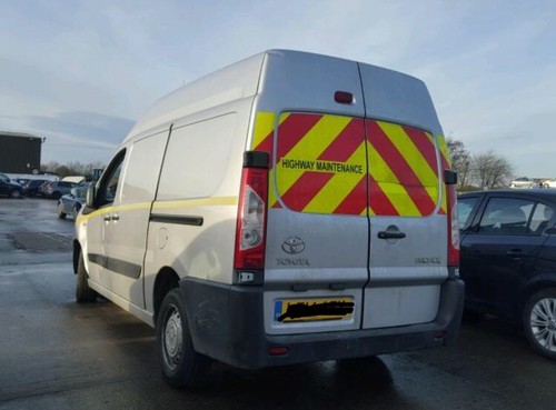 2014 citroen dispatch toyota - citroen,