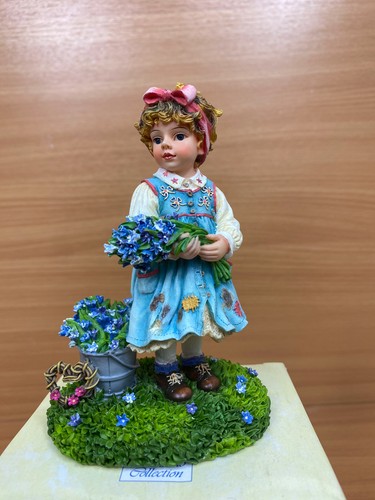 Bluebell time figurine - bluebell, –
