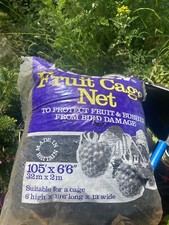 Fruit/Vegetable/Garden Netting - Netlon 32 m x 2m (105' x 6'6')  - New