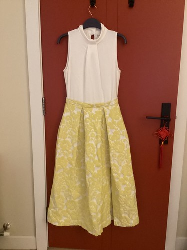 Closet london yellow and - closet,