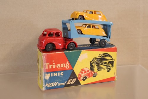 Triang minic push and car - and,