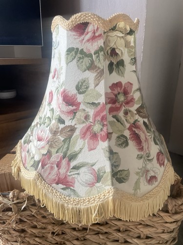 Large vintage fabric floral - large,