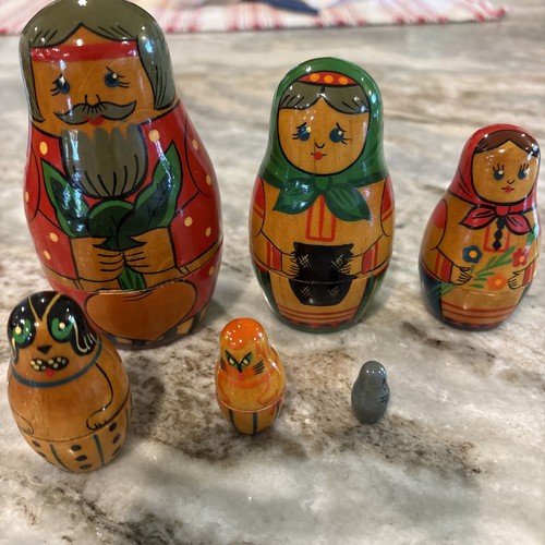Nesting dolls stacking - dolls,,