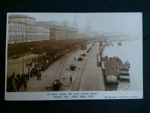 Guns the rhine bank - on,