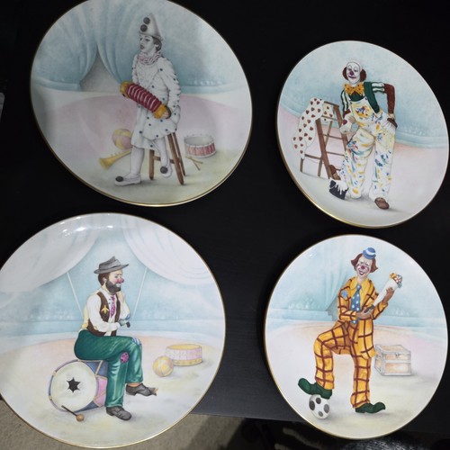Coalport collectors setof - collectors,