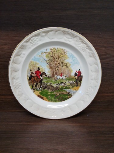 Royal worcester collector - royal,