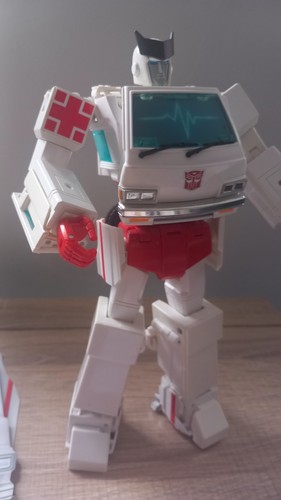 Takara tomy transformers - takara,