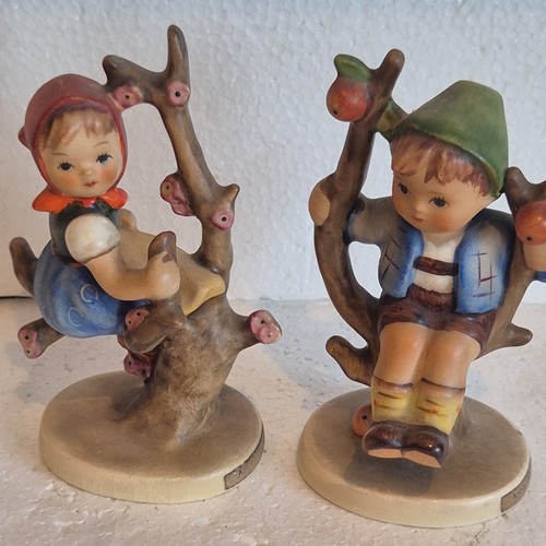 Paor hummel apple - hummel, tree