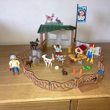 Playmobil 6635 - City Life Children's Petting Zoo
